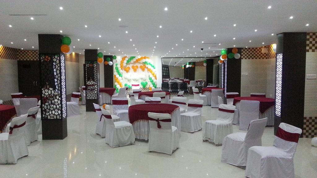 Hotel Rajdhani Bhubaneswar Exterior foto