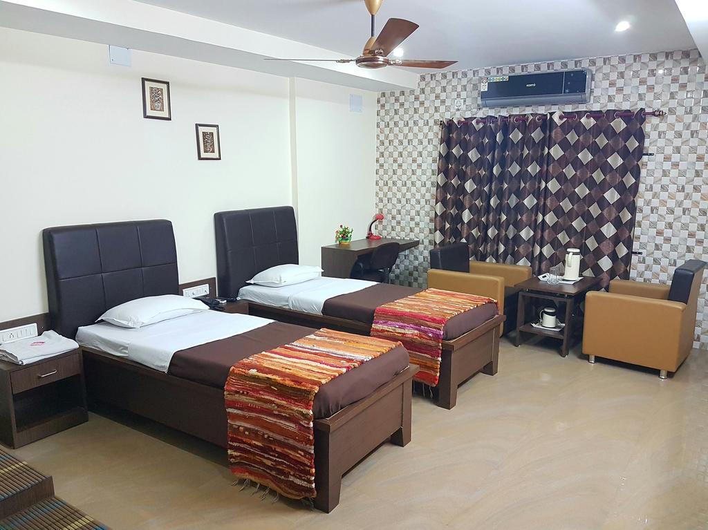 Hotel Rajdhani Bhubaneswar Exterior foto